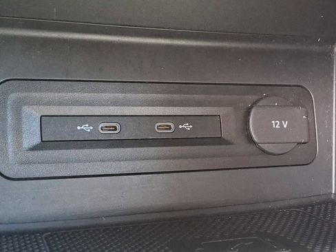 Used 2022 Volkswagen Atlas SE image 21