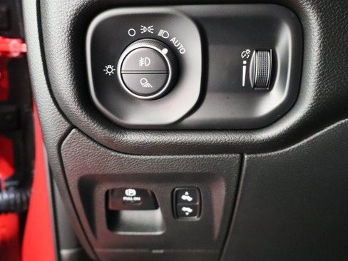 Used 2023 RAM 1500 Big Horn AWD/4WD image 53