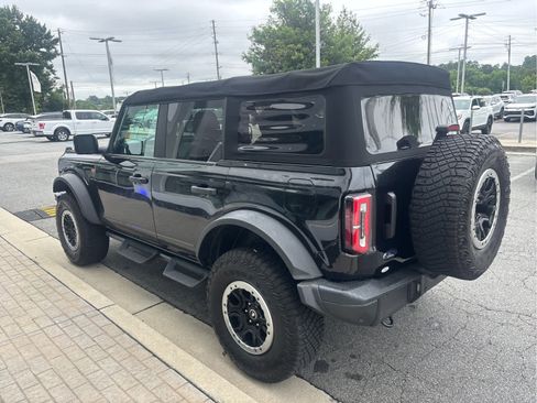 Used 2022 Ford Bronco Badlands w/ Sasquatch Package AWD/4WD image 5