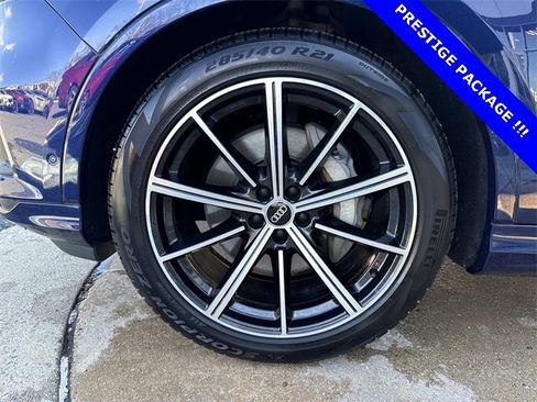 Used 2022 Audi Q7 3.0T Prestige image 23