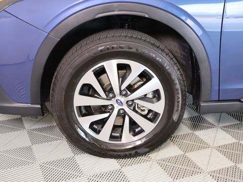 Used 2022 Subaru Outback Premium AWD/4WD image 17
