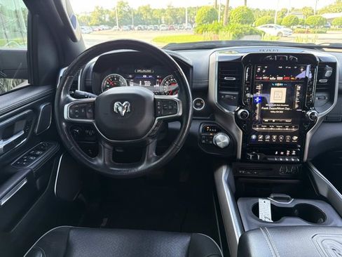 Used 2019 RAM 1500 Laramie AWD/4WD image 26