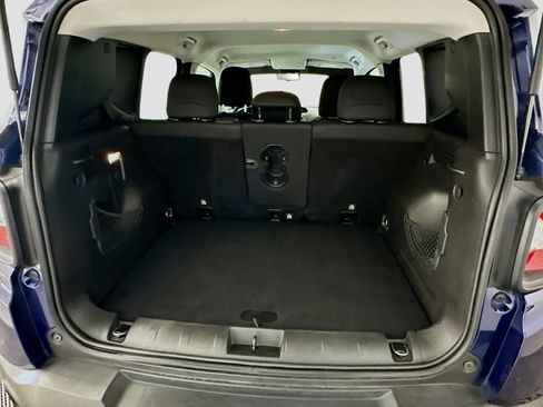 Used 2018 Jeep Renegade Latitude w/ Cold Weather Group image 29