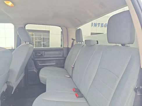 Used 2017 RAM 3500 Tradesman image 19