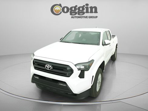Used 2026 Toyota Tacoma SR5 RWD image 30