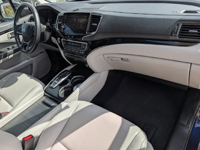 Used 2022 Honda Pilot Touring image 34