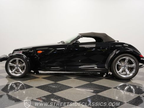 Used 2000 Plymouth Prowler image 2