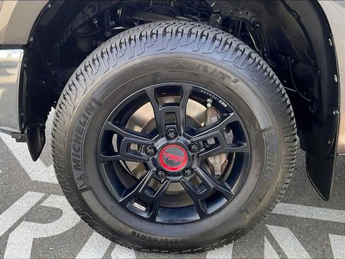 Used 2015 Toyota Tundra SR5 w/ TRD Off Road Package AWD/4WD image 11