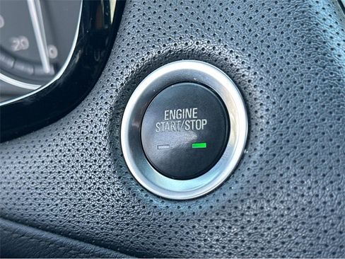 Certified 2023 Cadillac XT5 Premium Luxury w/ Technology Package image 33