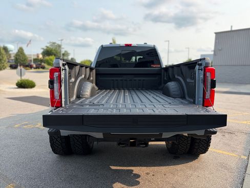 New 2026 Ford F350 Platinum AWD/4WD image 17