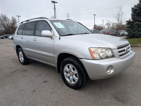 Used 2002 Toyota Highlander V6 image 1