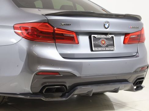 Used 2020 BMW M550i xDrive w/ Premium Package image 25
