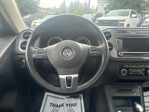 Used 2012 Volkswagen Tiguan S AWD/4WD image 23