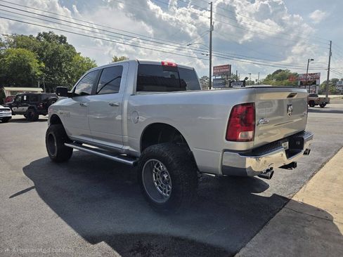 Used 2018 RAM 1500 Big Horn AWD/4WD image 4