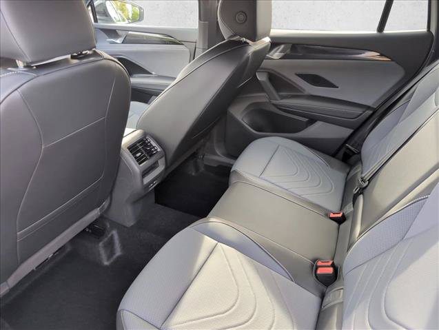 New 2026 Volkswagen Tiguan SE R-Line FWD image 23