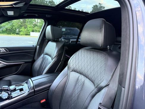 Used 2021 BMW X5 M50i w/ Executive Package AWD/4WD image 30