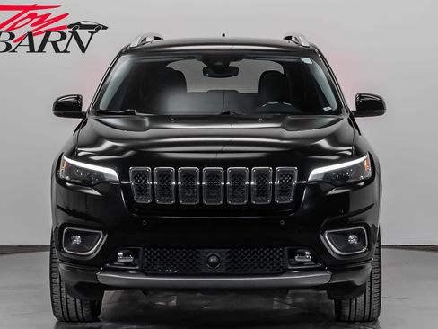 Used 2019 Jeep Cherokee Overland w/ Technology Group image 8