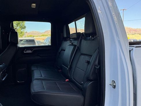 Used 2024 Chevrolet Silverado 2500 High Country w/ LPO, Dark Essentials Package AWD/4WD image 25