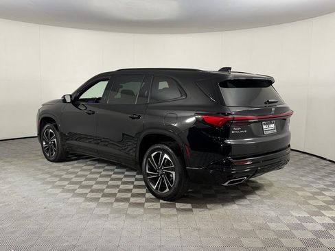 Used 2025 Buick Enclave Sport Touring image 10