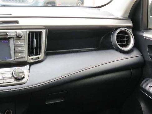 Used 2013 Toyota RAV4 XLE image 30