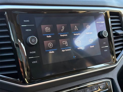 Used 2022 Volkswagen Atlas SE w/ Panoramic Sunroof Package image 29