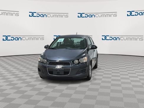 Used 2014 Chevrolet Sonic LT FWD image 3