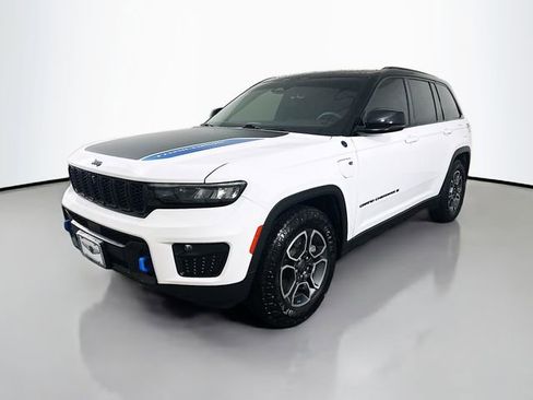 Used 2022 Jeep Grand Cherokee Trailhawk w/ Luxury Tech Group III AWD/4WD image 1