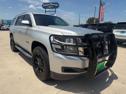 Used 2017 Chevrolet Tahoe LS RWD image 2