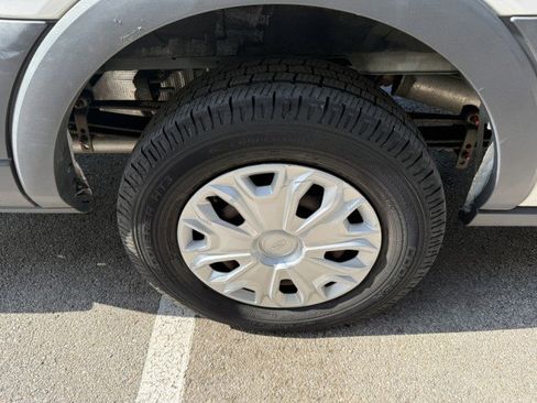 Used 2018 Ford Transit 350 148 Low Roof image 17