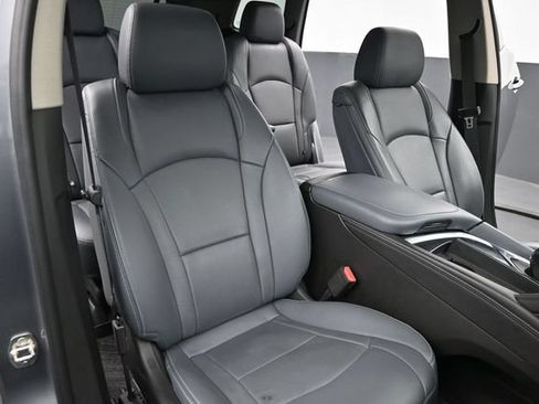 Used 2019 Buick Enclave Essence w/ Trailering Package, 5000 lbs. FWD image 25