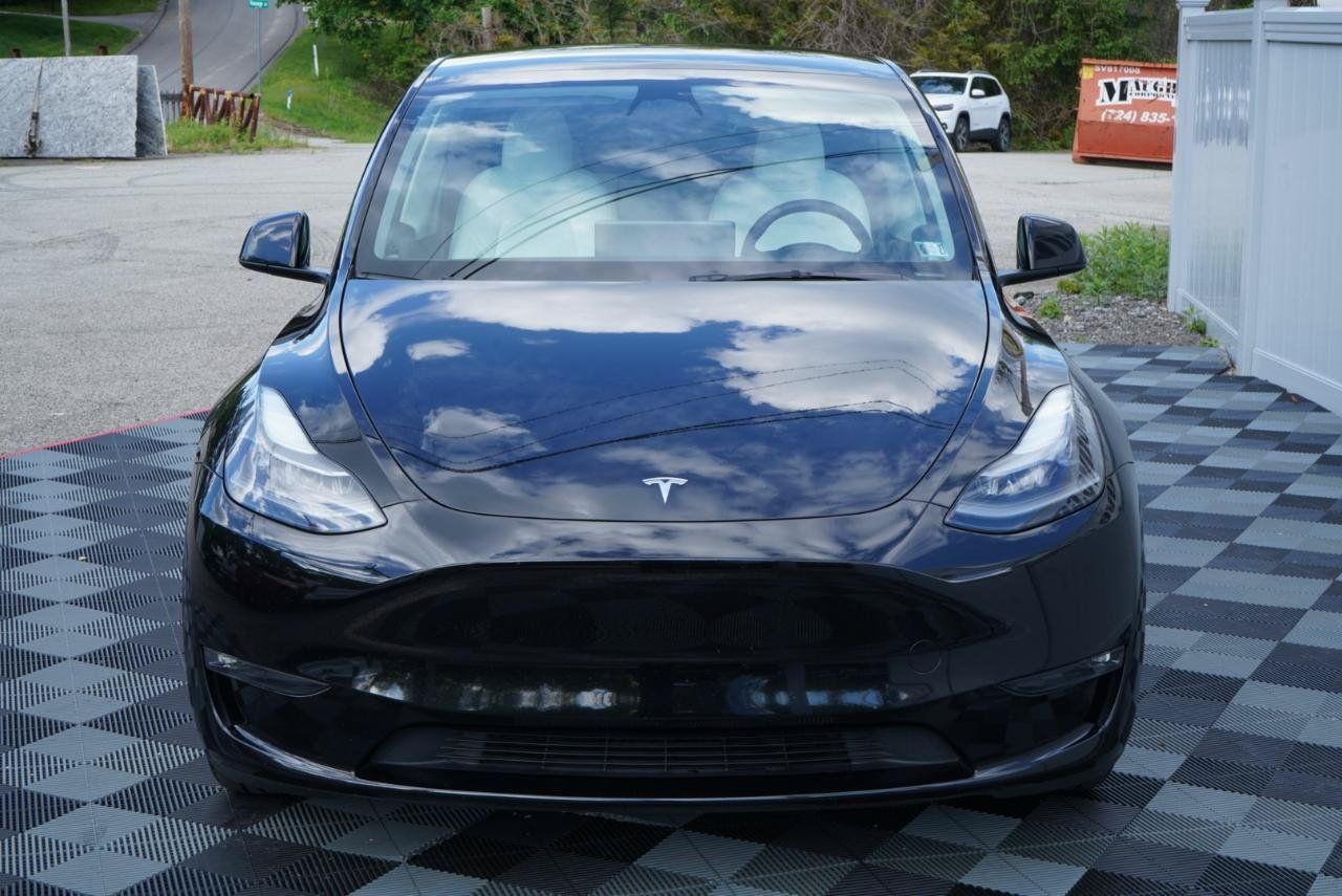 Used 2023 Tesla Model Y Performance AWD/4WD image 14