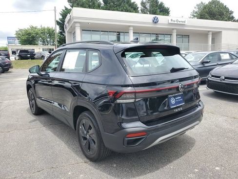 Certified 2025 Volkswagen Taos S FWD image 6