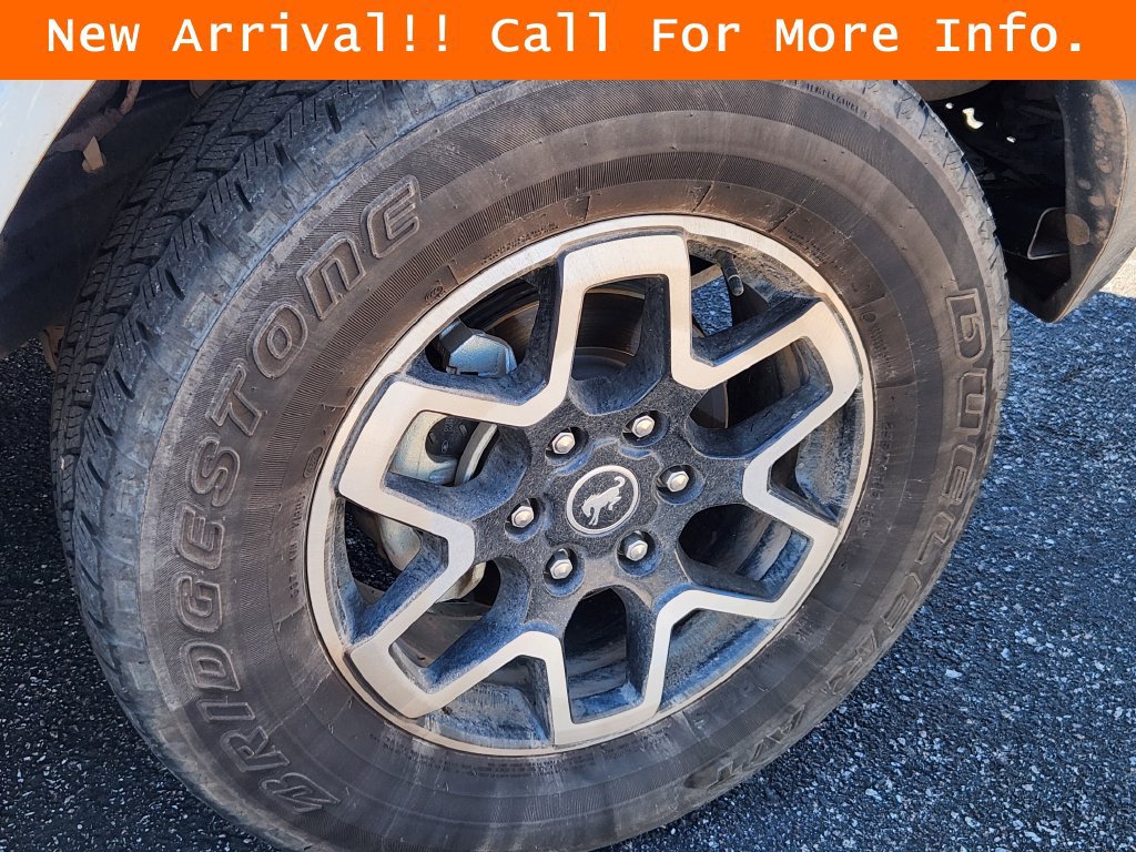 Used 2025 Ford Bronco Outer Banks AWD/4WD image 8
