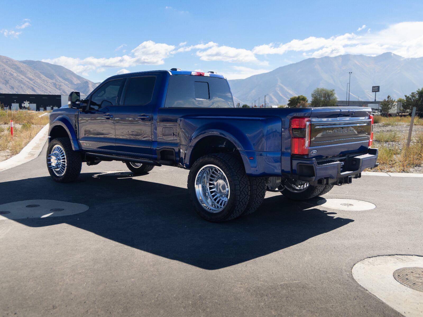Used 2026 Ford F450 Platinum AWD/4WD image 15