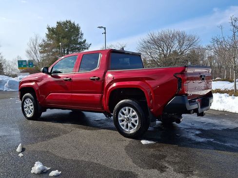 Certified 2025 Toyota Tacoma SR image 7