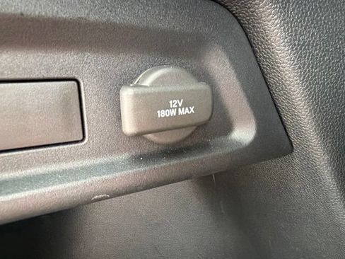 Used 2023 Honda Pilot TrailSport image 13