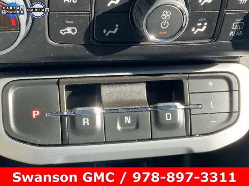 Certified 2023 GMC Acadia SLT w/ Technology Package image 21