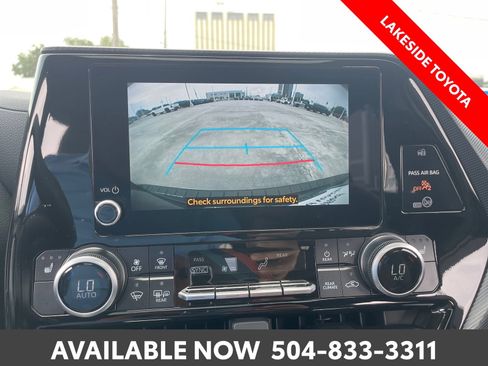 Certified 2024 Toyota Highlander XSE FWD image 35