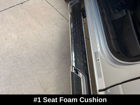 New 2026 RAM 3500 Laramie AWD/4WD image 30
