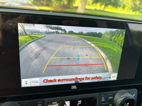 Certified 2025 Toyota Grand Highlander FWD image 28