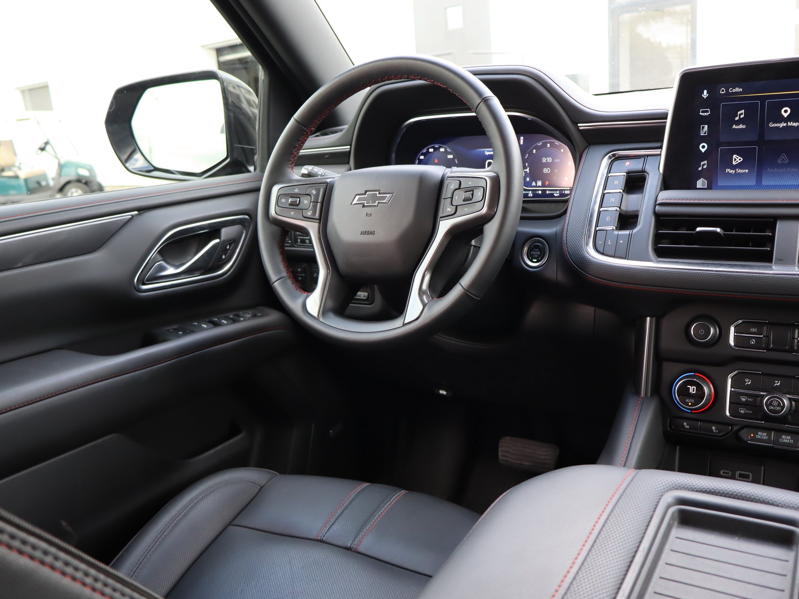 Used 2024 Chevrolet Suburban RST w/ Luxury Package AWD/4WD image 16