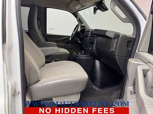 Used 2021 Chevrolet Express 3500 LT w/ LT Preferred Equipment Group image 20