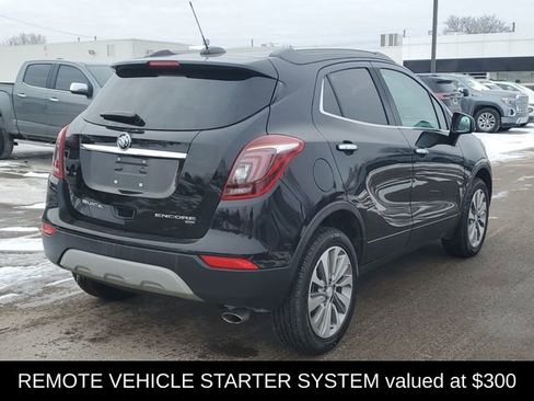 Used 2020 Buick Encore Preferred image 3