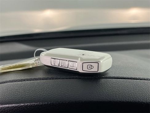 Used 2023 Kia Forte GT-Line w/ GT-Line Premium Package image 31