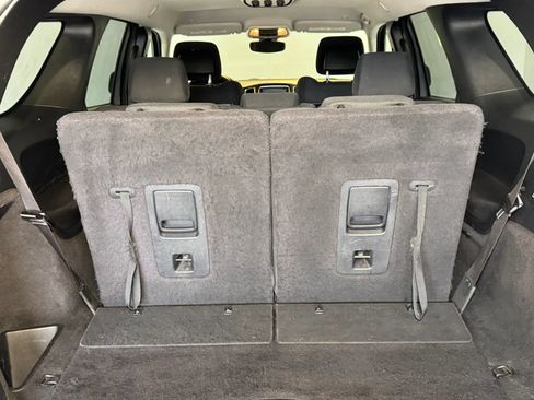 Used 2020 Dodge Durango SXT w/ 3rd Row Seating Group RWD image 29