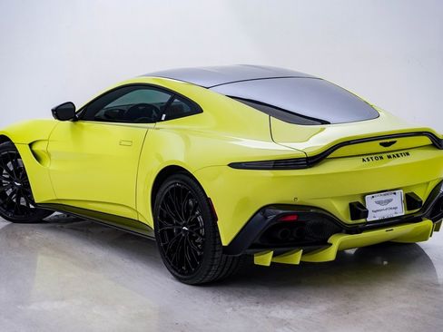 Used 2023 Aston Martin V8 Vantage Coupe image 10