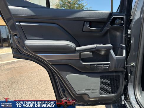 Used 2025 Toyota 4Runner TRD Off-Road Premium w/ Tow Technology Package AWD/4WD image 23