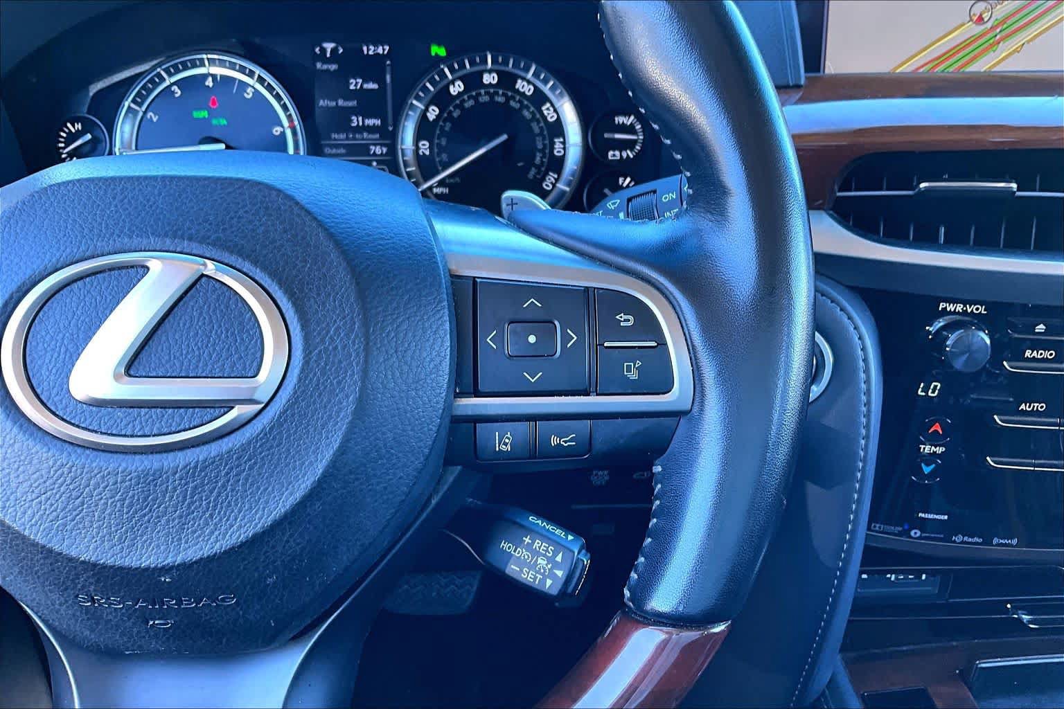 Used 2021 Lexus LX 570 4WD w/ Luxury Package image 25