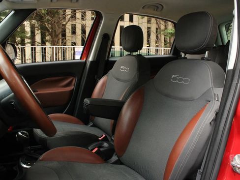 Used 2015 FIAT 500L Trekking FWD image 16