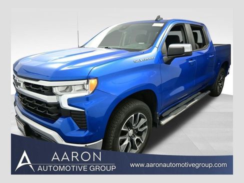 Used 2022 Chevrolet Silverado 1500 LT image 1